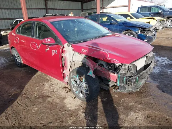3KPF24AD4ME359538 2021 KIA FORTE - Image 1