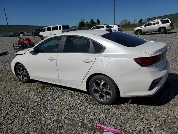 3KPF24AD4ME359992 2021 KIA FORTE - Image 2