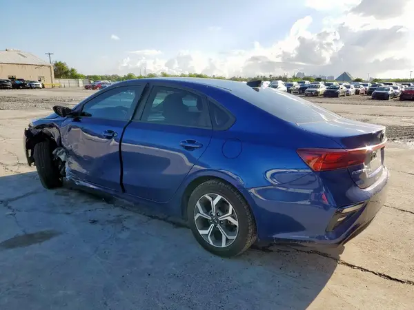3KPF24AD4ME360043 2021 KIA FORTE - Image 2