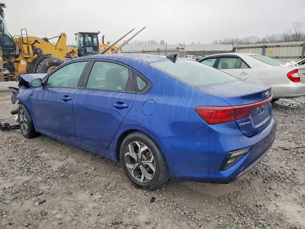 3KPF24AD4ME360494 2021 KIA FORTE - Image 2