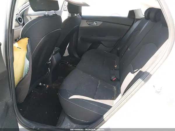 3KPF24AD4ME360978 2021 KIA FORTE - Image 8