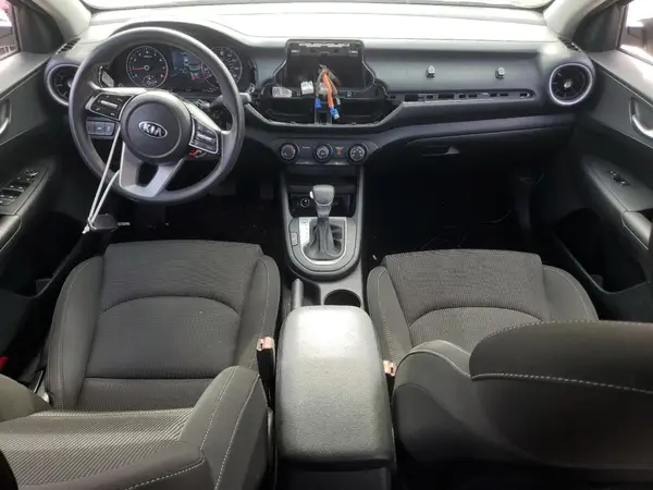 3KPF24AD4ME361175 2021 KIA FORTE - Image 8