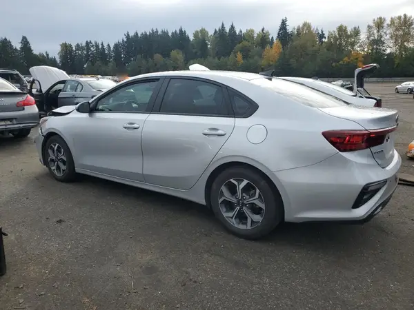 3KPF24AD4ME362410 2021 KIA FORTE - Image 2