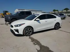 3KPF24AD4ME368997 2021 KIA FORTE