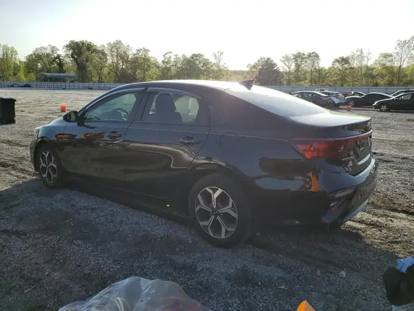 3KPF24AD4ME369289 2021 KIA FORTE - Image 2