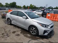 3KPF24AD4ME369826 2021 KIA FORTE
