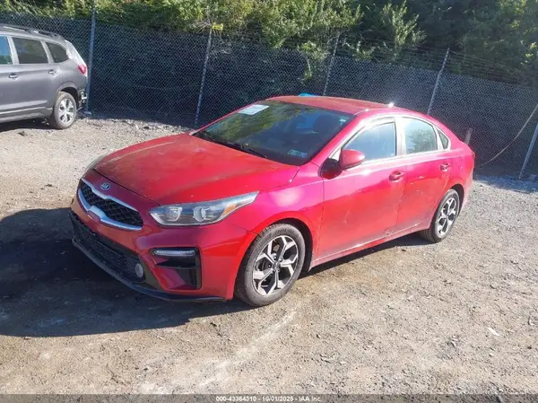 3KPF24AD4ME370233 2021 KIA FORTE - Image 2