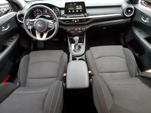 3KPF24AD4ME376226 2021 KIA FORTE - Image 8