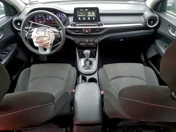 3KPF24AD4ME377425 2021 KIA FORTE - Image 8
