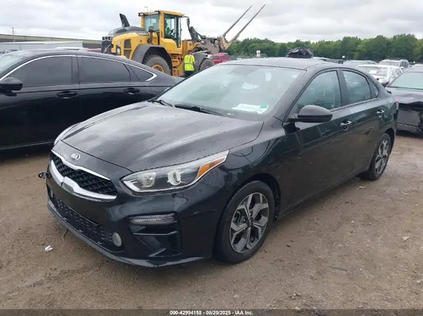 3KPF24AD4ME378347 2021 KIA FORTE - Image 2