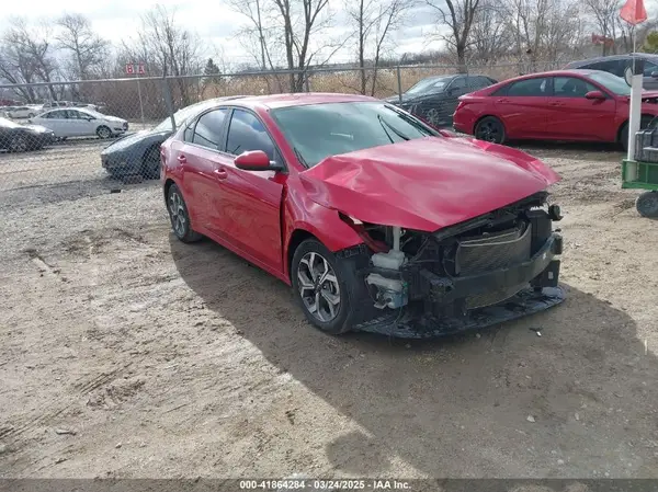 3KPF24AD4ME378932 2021 KIA FORTE - Image 1