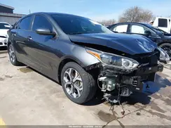 3KPF24AD4ME379918 2021 KIA FORTE