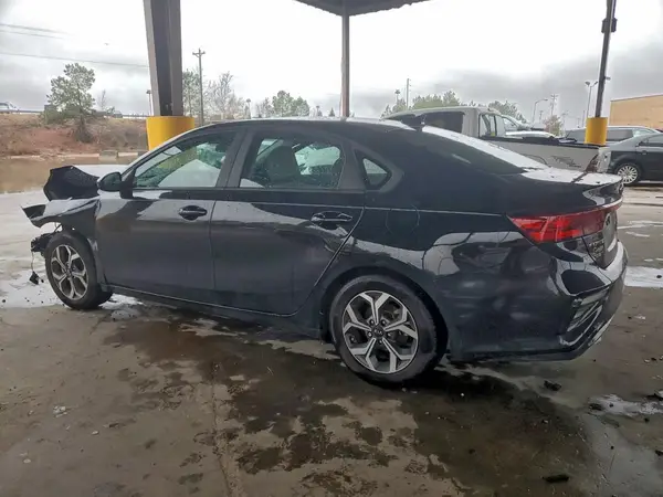 3KPF24AD4ME380342 2021 KIA FORTE - Image 2