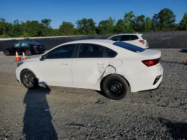 3KPF24AD4ME382592 2021 KIA FORTE - Image 2