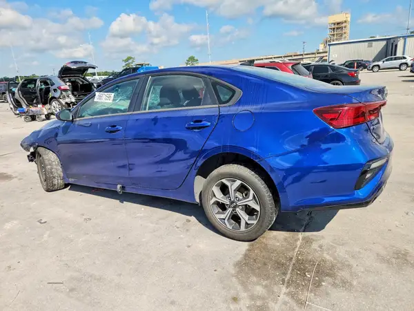 3KPF24AD4ME385234 2021 KIA FORTE - Image 2