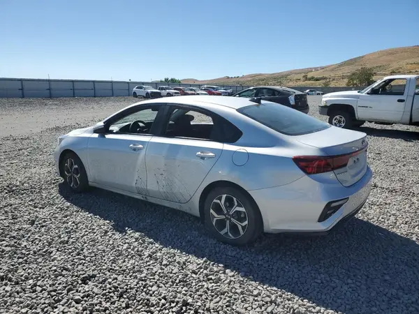 3KPF24AD4ME386836 2021 KIA FORTE - Image 2