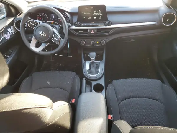 3KPF24AD4ME386979 2021 KIA FORTE - Image 8