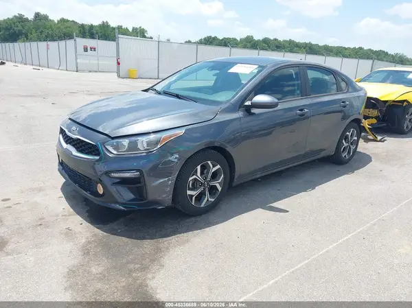3KPF24AD4ME390126 2021 KIA FORTE - Image 2