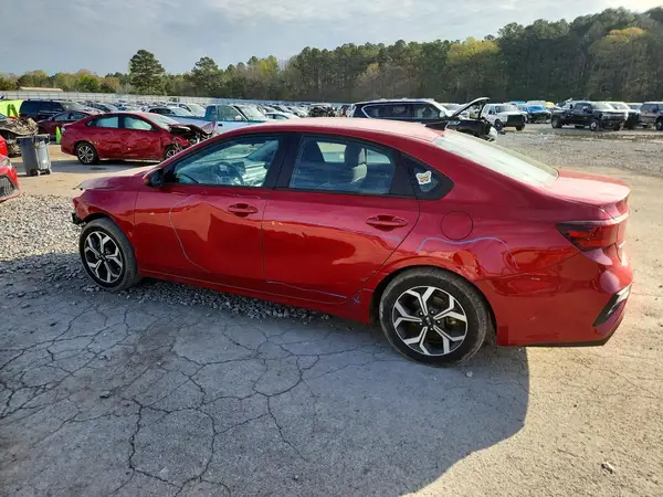 3KPF24AD4ME390188 2021 KIA FORTE - Image 2