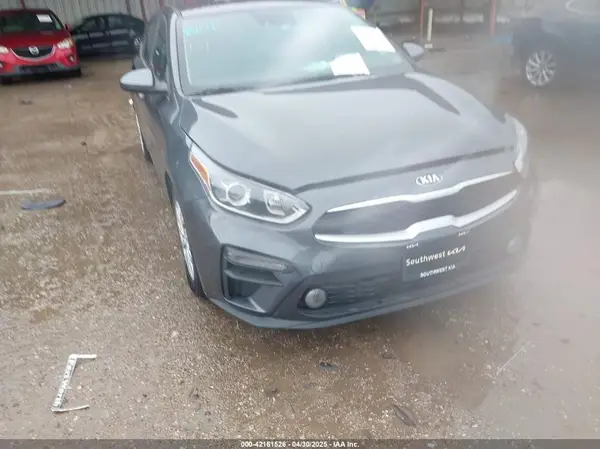3KPF24AD4ME394810 2021 KIA FORTE - Image 1