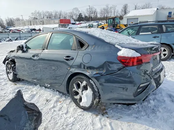 3KPF24AD4ME398436 2021 KIA FORTE - Image 2