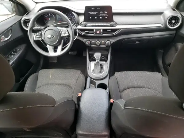3KPF24AD4ME402727 2021 KIA FORTE - Image 8
