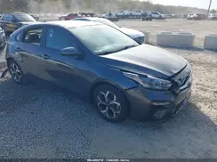3KPF24AD4ME403618 2021 KIA FORTE