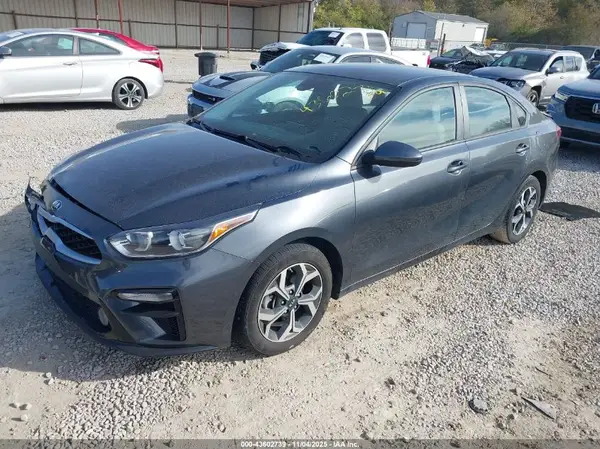 3KPF24AD4ME403618 2021 KIA FORTE - Image 2