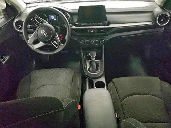 3KPF24AD4ME405899 2021 KIA FORTE - Image 8