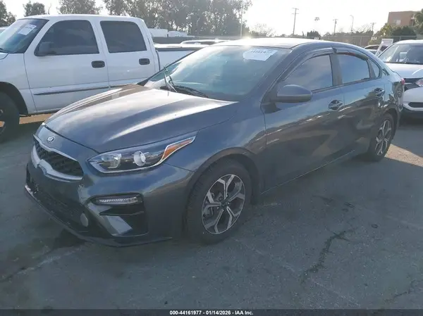 3KPF24AD4ME406003 2021 KIA FORTE - Image 2