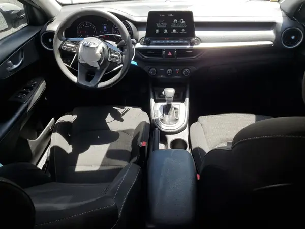 3KPF24AD4ME406907 2021 KIA FORTE - Image 8