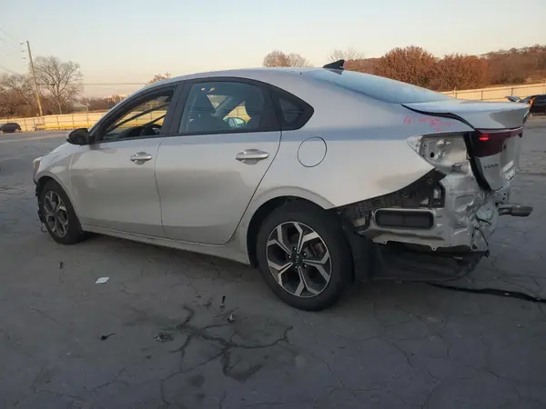3KPF24AD4ME406972 2021 KIA FORTE - Image 2