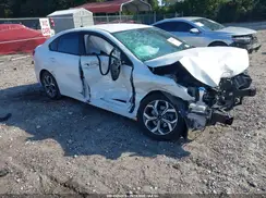 3KPF24AD4ME408608 2021 KIA FORTE