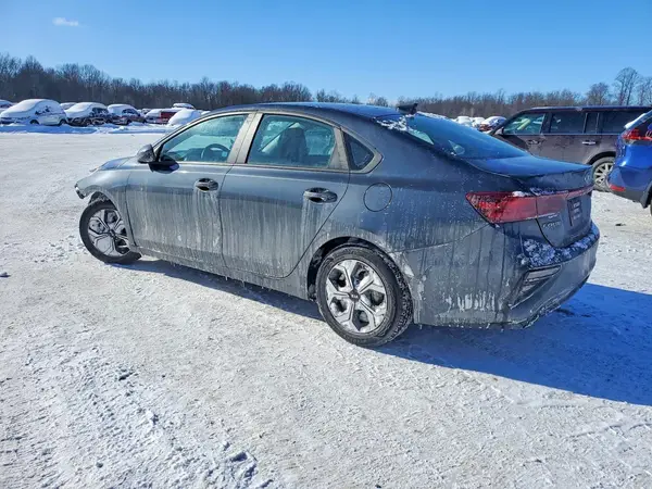 3KPF24AD4ME409161 2021 KIA FORTE - Image 2
