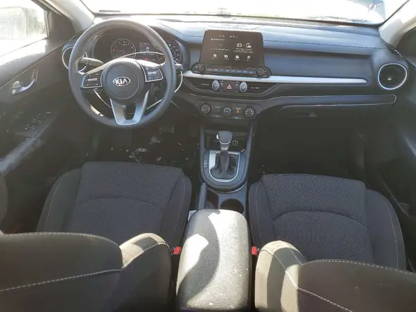 3KPF24AD4ME409161 2021 KIA FORTE - Image 8