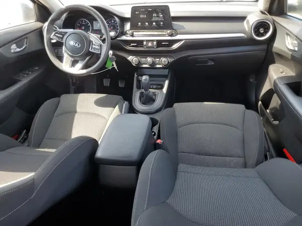 3KPF24AD4ME409208 2021 KIA FORTE - Image 8
