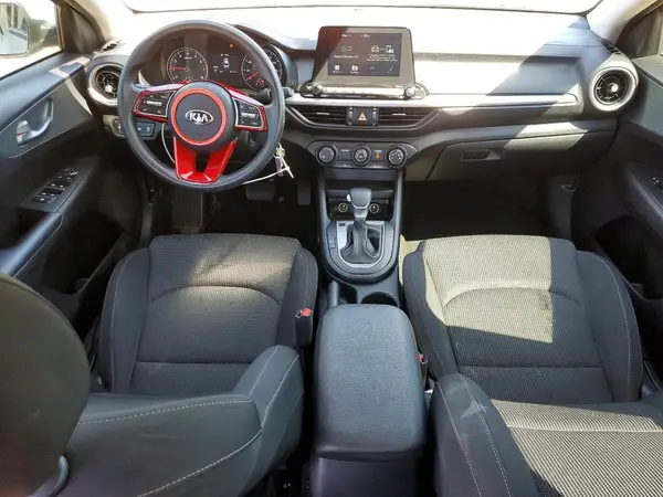3KPF24AD4ME409869 2021 KIA FORTE - Image 8