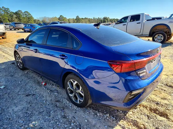 3KPF24AD4ME412724 2021 KIA FORTE - Image 2