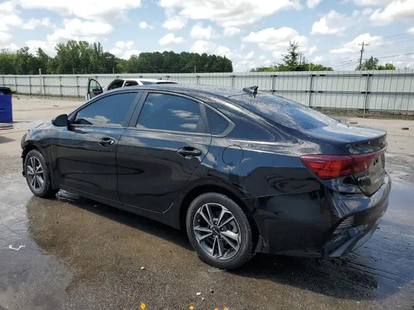 3KPF24AD4NE419027 2022 KIA FORTE - Image 2