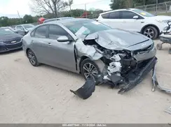 3KPF24AD4NE424390 2022 KIA FORTE