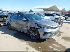 3KPF24AD4NE424695 2022 KIA FORTE