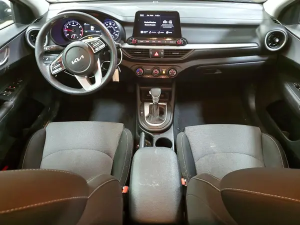 3KPF24AD4NE424793 2022 KIA FORTE - Image 8