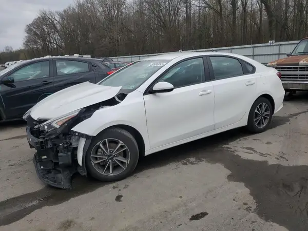 3KPF24AD4NE425524 2022 KIA FORTE - Image 1