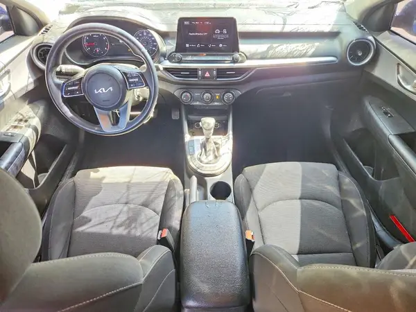 3KPF24AD4NE426978 2022 KIA FORTE - Image 8