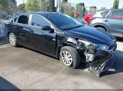 3KPF24AD4NE429833 2022 KIA FORTE