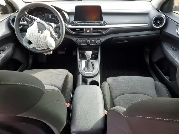 3KPF24AD4NE434966 2022 KIA FORTE - Image 8