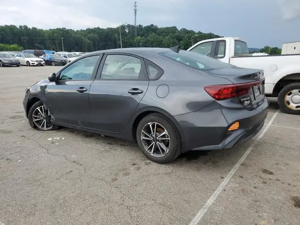 3KPF24AD4NE441187 2022 KIA FORTE - Image 2