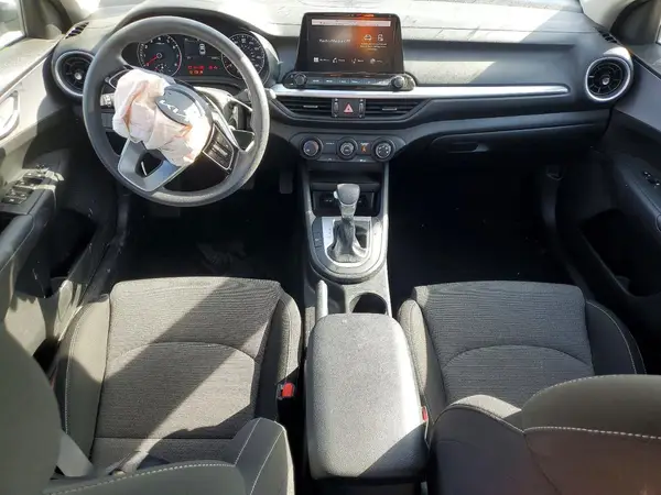 3KPF24AD4NE441710 2022 KIA FORTE - Image 8