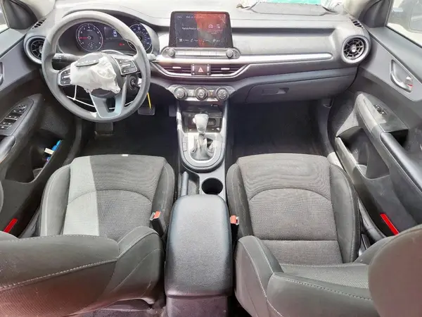 3KPF24AD4NE441934 2022 KIA FORTE - Image 8
