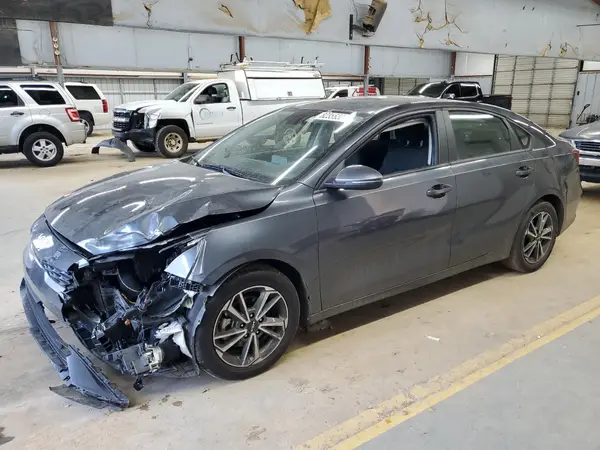 3KPF24AD4NE442596 2022 KIA FORTE - Image 1